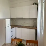 Sini Apartman Makarska