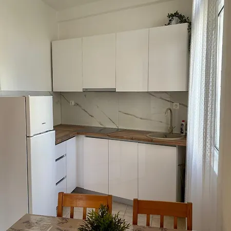 Sini Apartment Makarska