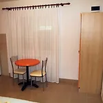 Sini Appartamento Makarska